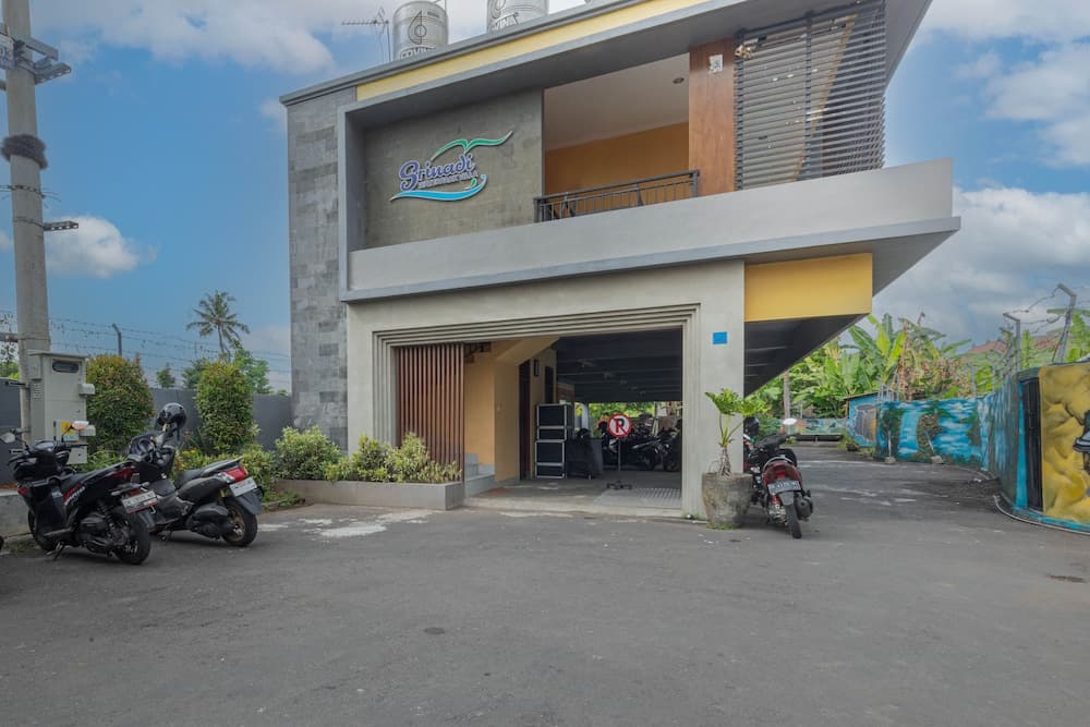 Srinadi Waterpark Villa — photo 1 of 16