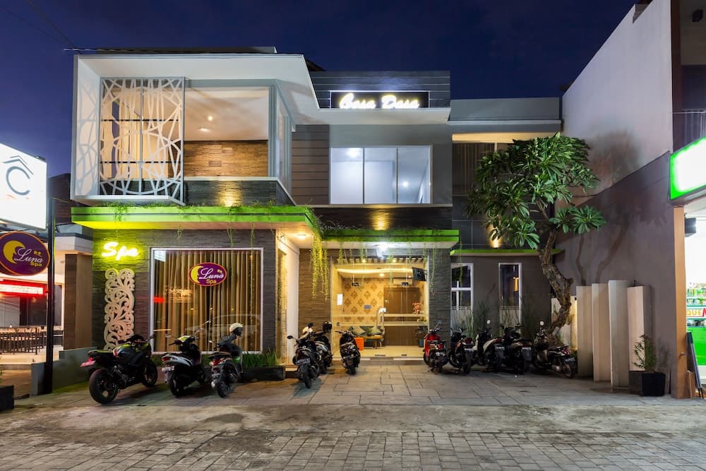 Casa Dasa Legian — photo 1 of 104