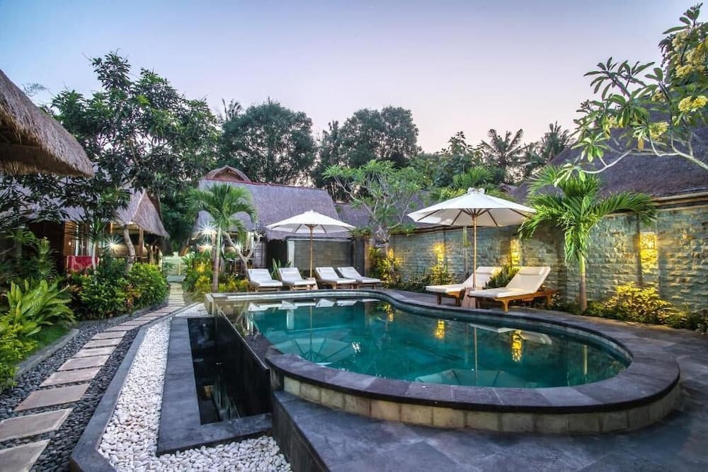 The Nichos Villas & Bungalows — photo 1 of 48