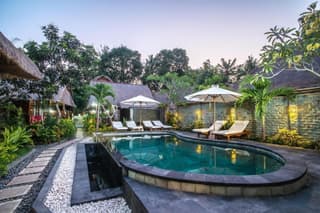 The Nichos Villas & Bungalows
