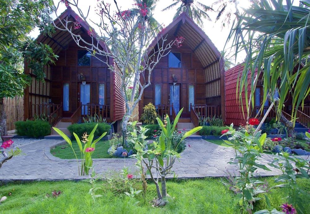 Adi Bungalow Nusa Penida — photo 1 of 6