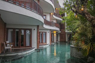 djabu Seminyak Hotel