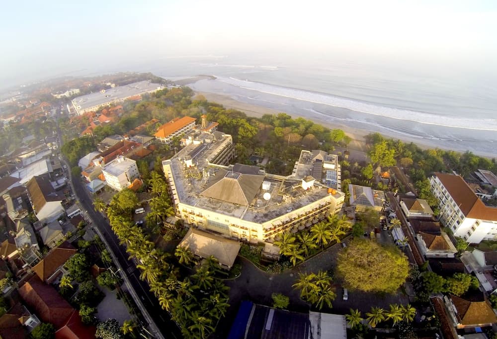 Kuta Paradiso Hotel — photo 1 of 71