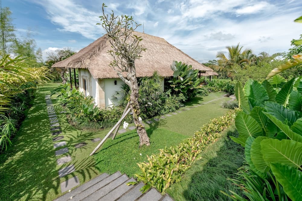 Villa Rumah Lotus — photo 1 of 30