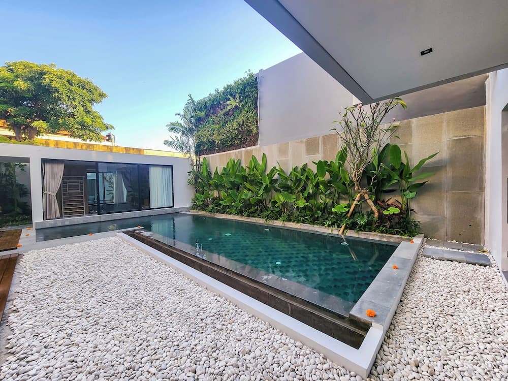 Villa Narda Seminyak by Nagisa Bali — photo 1 of 15