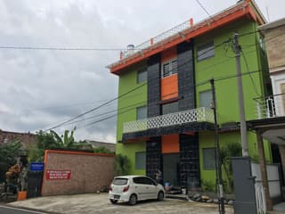 Florent Guest House