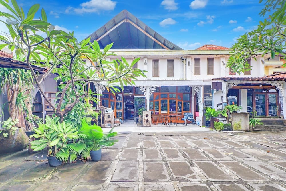 Collection O Sanur Near Bali Exotic Marine Park — photo 1 of 38