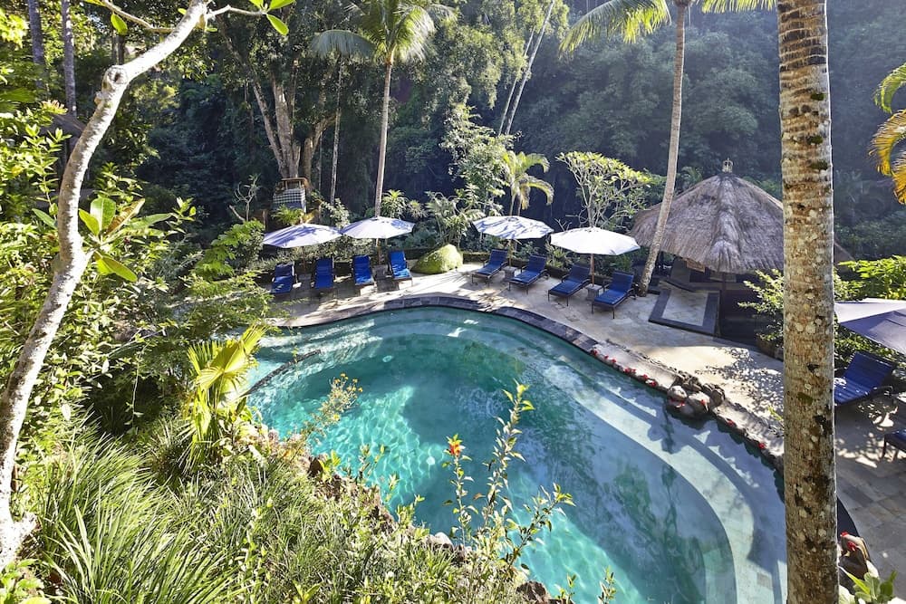 Hotel Tjampuhan Spa — photo 1 of 32