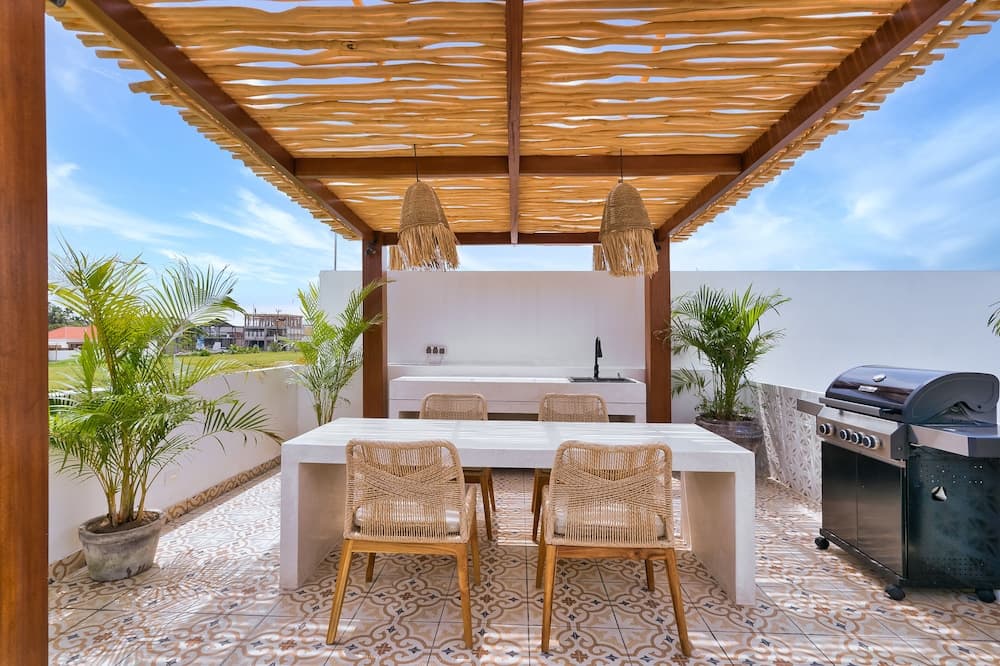 Elena Villa by Betterplace — photo 1 of 35