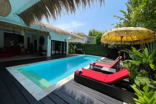 Villa Mangga