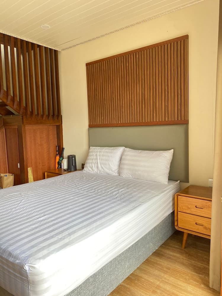 Villa Anteng — photo 1 of 10