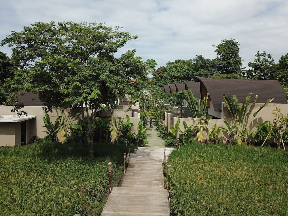 Lalasa Villas — photo 1 of 39