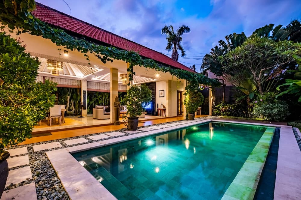 Villa Martini in the heart of Seminyak — photo 1 of 31