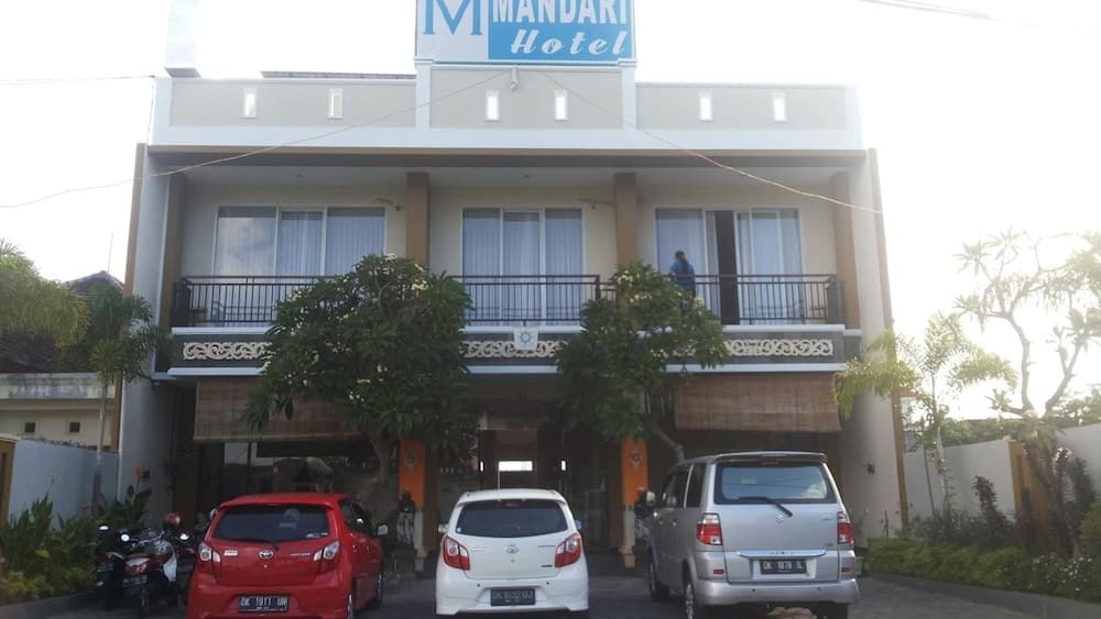 Hotel Mandari — photo 1 of 44