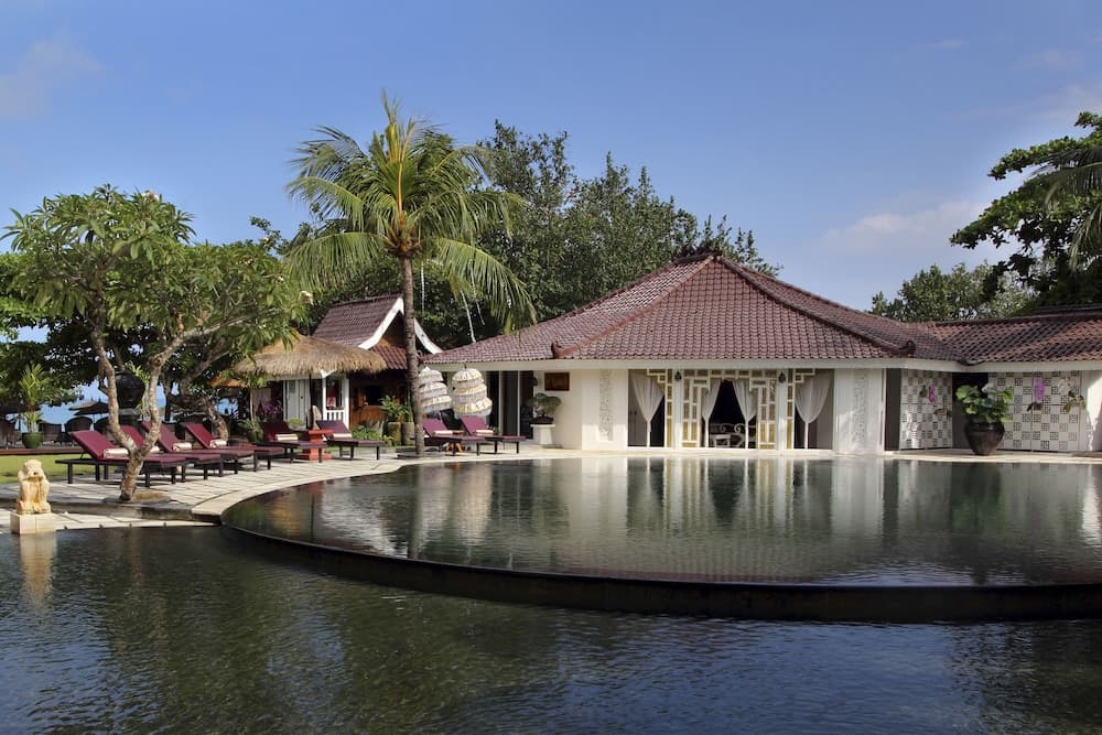Keraton Jimbaran Beach Resort — photo 1 of 29
