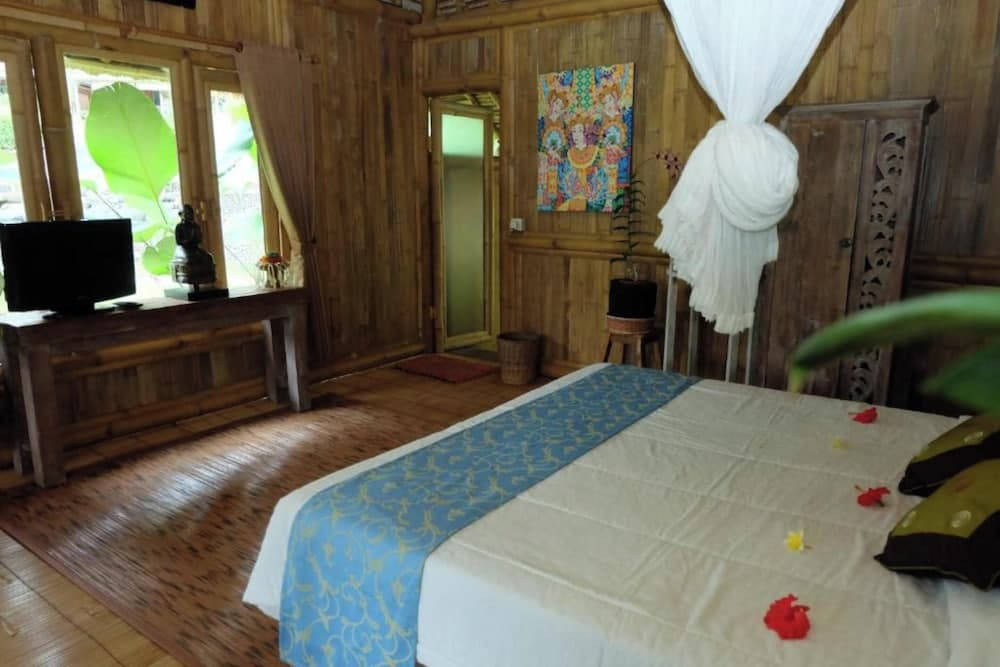Puri Taman Sari Hotel — photo 1 of 1