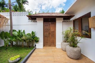 Villa Makasih