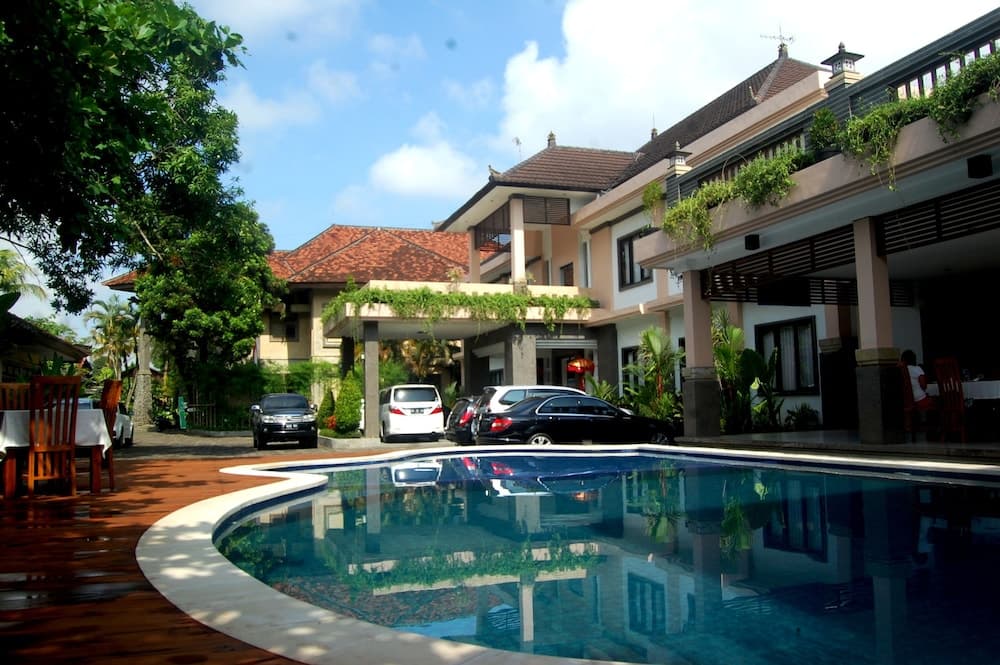 Dhyanapura City Hotel — photo 1 of 58
