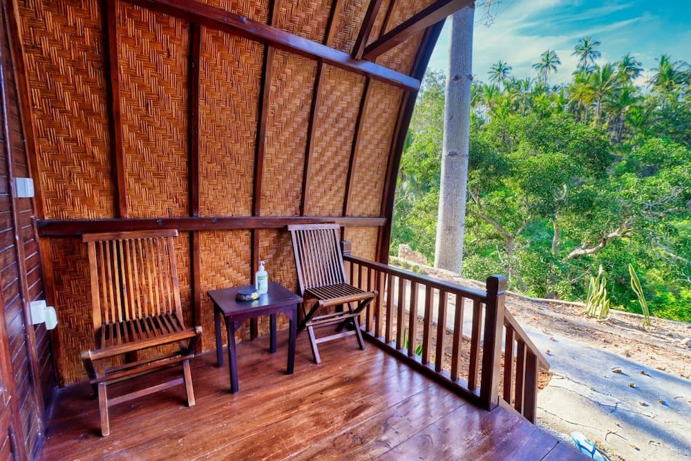 Butterfly Bungalows — photo 1 of 32