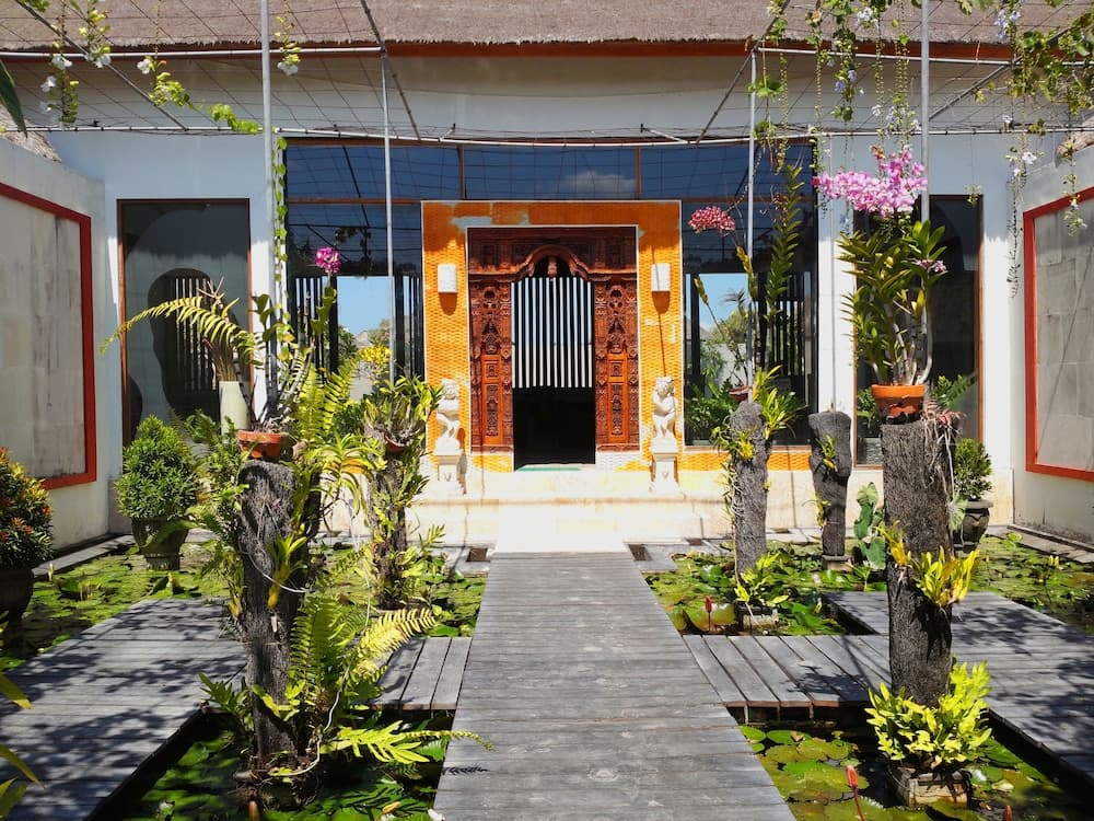 Amor Bali Villas & Spa Resort — photo 1 of 124