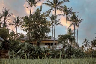 Hot Stone Club Ubud
