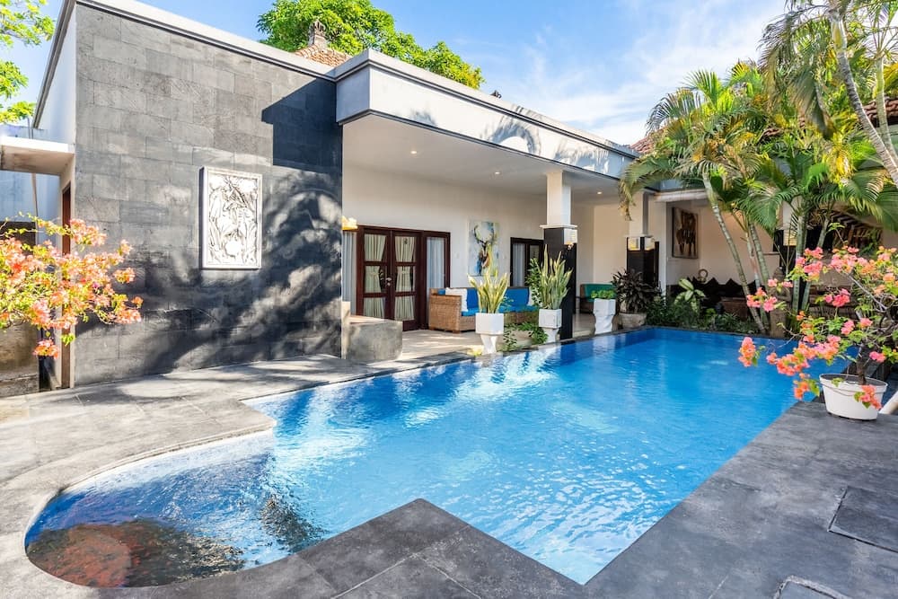 AV Villa Coco — photo 1 of 39