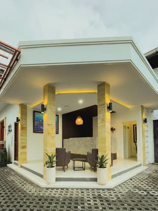 The Cabin Hotel Lovina Bali