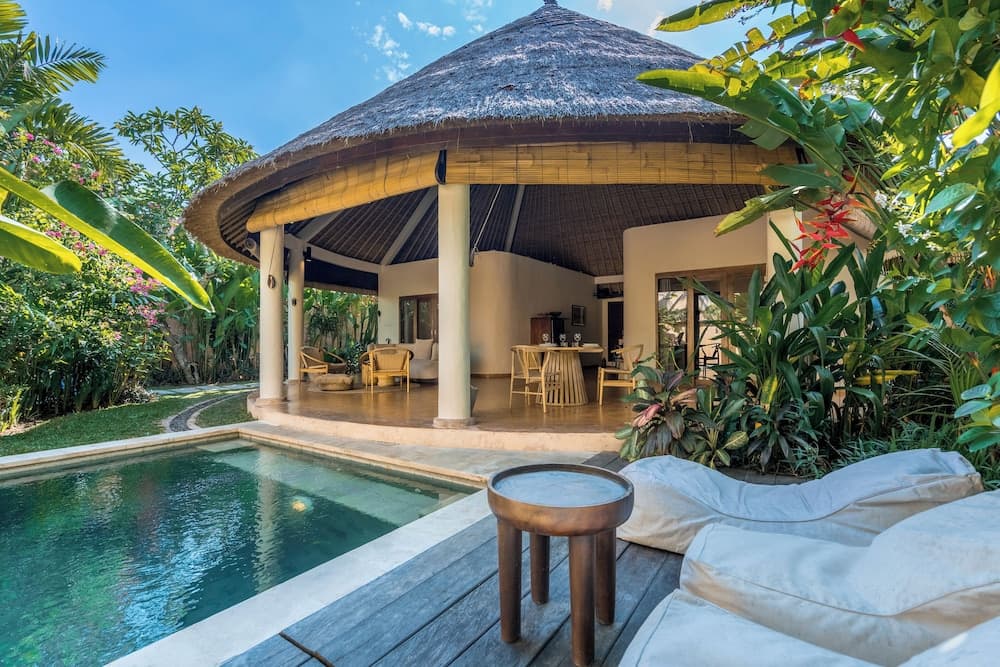 Flor Villa by Betterplace — photo 1 of 47