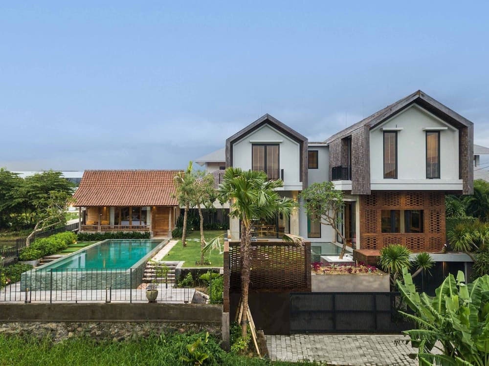 Cahaya Villa Canggu by Island Escape Villas — photo 1 of 16
