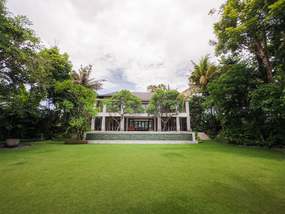 Princessa Villa — photo 1 of 88