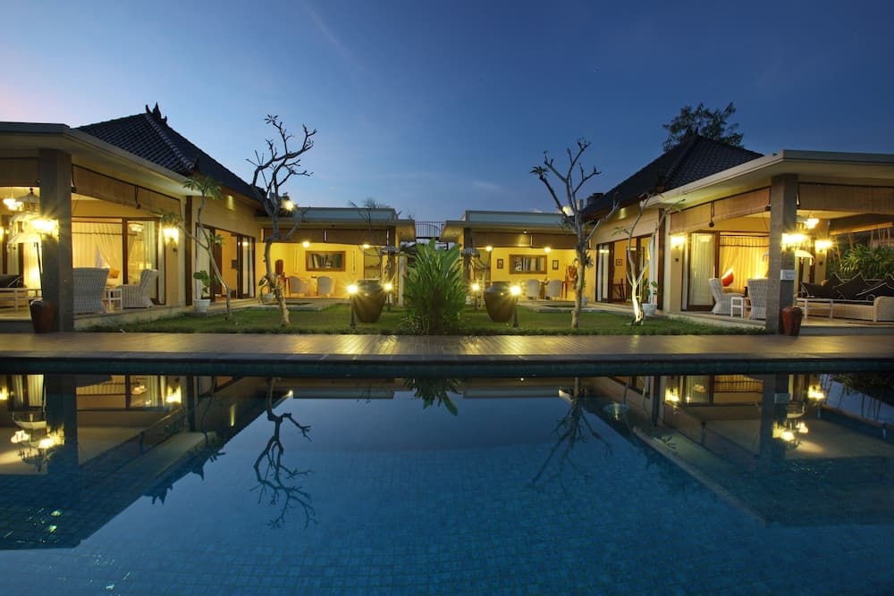 Villa Nirvana — photo 1 of 152
