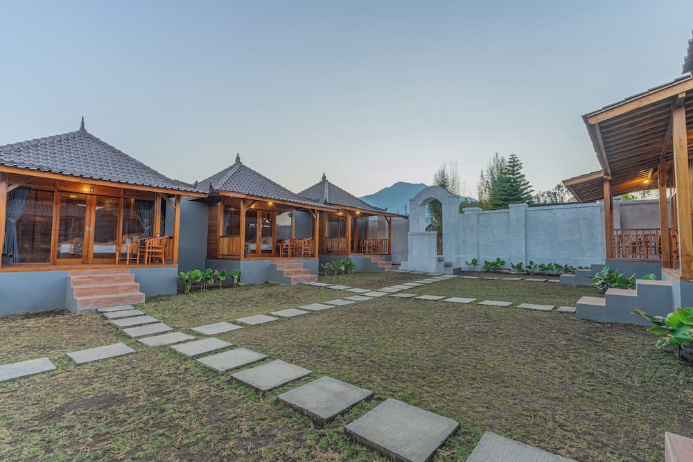 D Sila’s Tepi Danu Villas Kintamani & Natural hot spring — photo 1 of 1