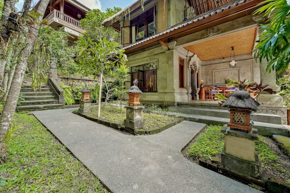 Kebun Indah Ubud — photo 1 of 125
