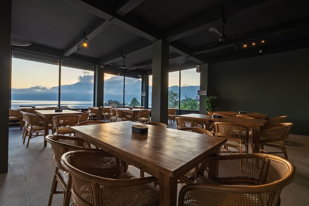 Tribhuwana Padma Lake Resort — photo 1 of 1