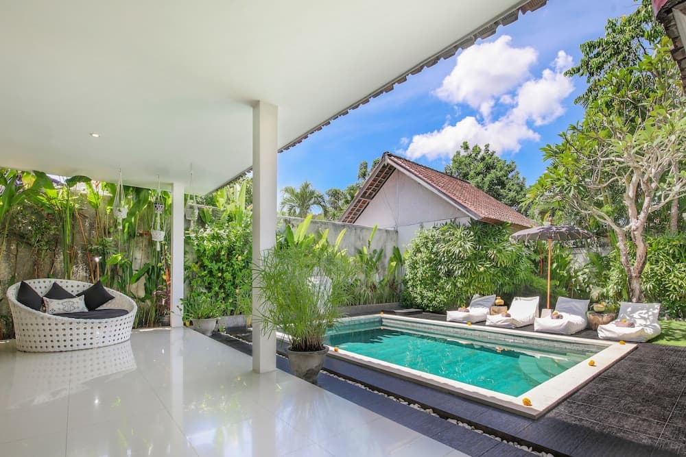 Villa Maviba Seminyak — photo 1 of 66