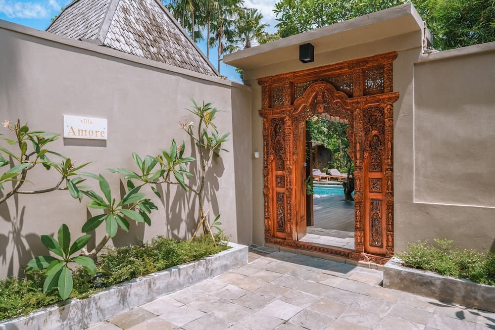 Villa Amore — photo 1 of 61