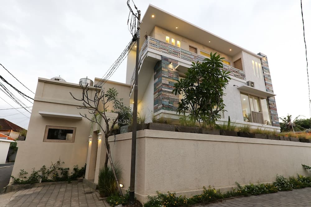 Green Studio Apartment Sanur — photo 1 of 21