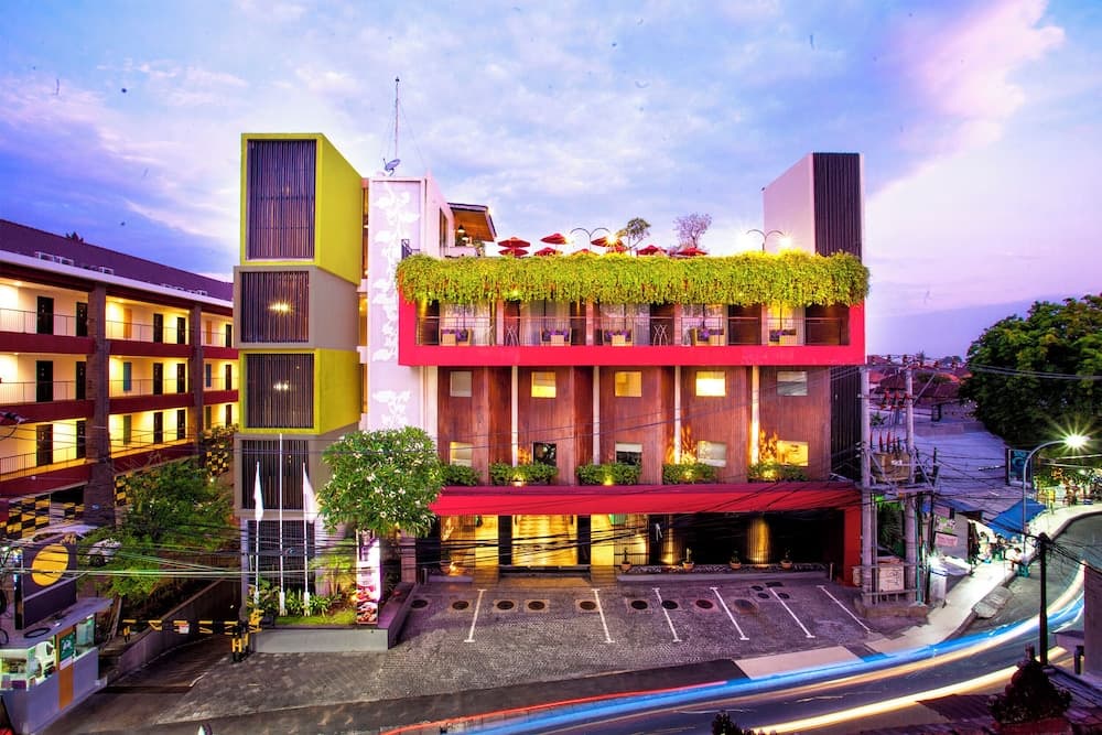 Sevn Legian — photo 1 of 58