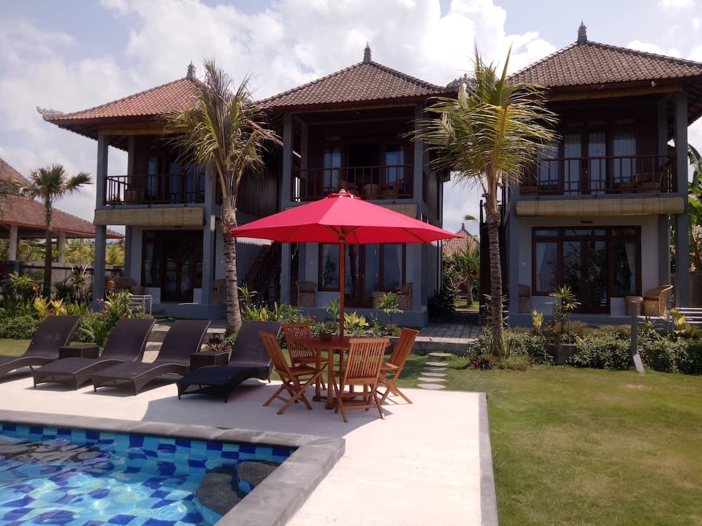 Khalisha Villa — photo 1 of 33