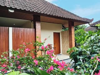 Wisuda Guest House