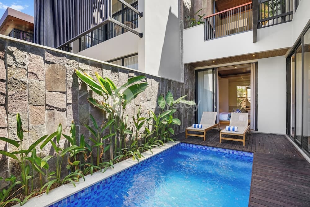 Cayena Villa by Kozystay - Canggu — photo 1 of 29