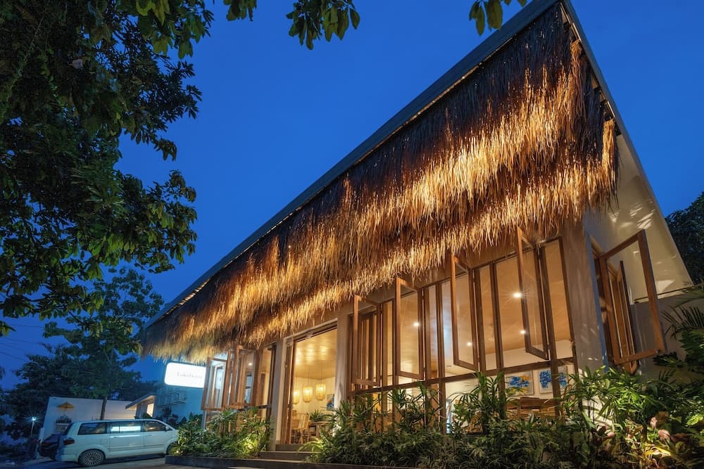 Lakubumi Pavilion — photo 1 of 21