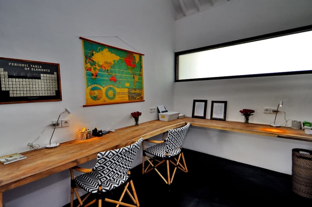 Majestic 5BR Villa Del Boca — photo 1 of 17