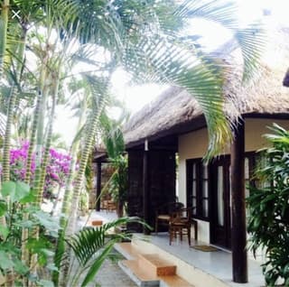 Romeo Beachfront Bungalow