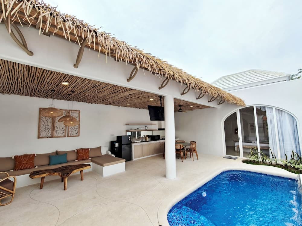 Villa KYRA ULuwatu — photo 1 of 1