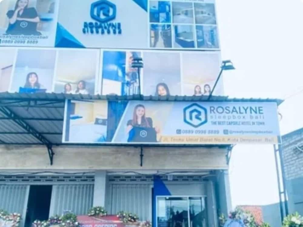 Rosalyne Sleepbox Denpasar Bali — photo 1 of 1
