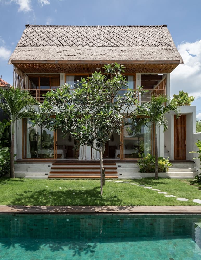 Las Lunas Villas Canggu — photo 1 of 79