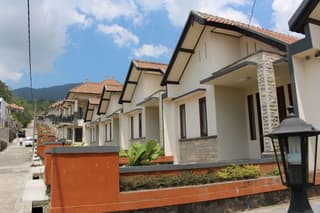 CLV Hotel & Villa