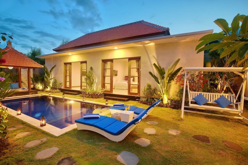 Nicola Villa Seminyak Beachside — photo 1 of 19