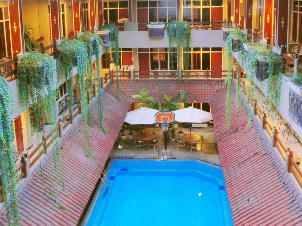 Hotel Karthi — photo 1 of 1